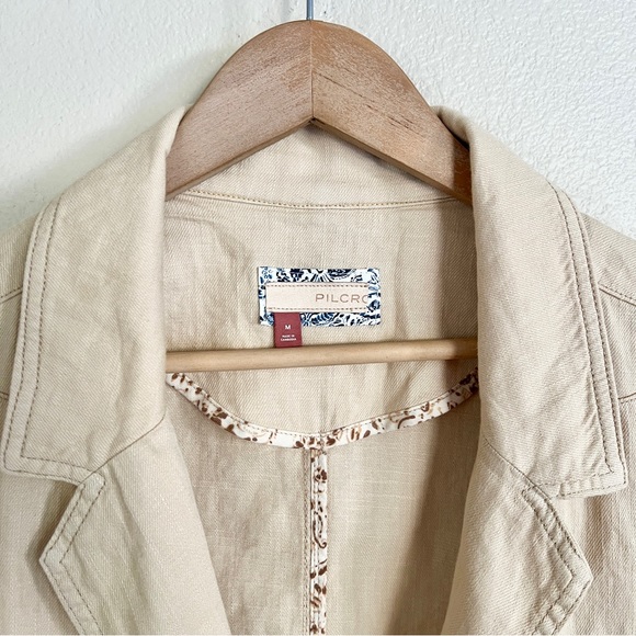 PILCRO Oversized Linen Blazer in Beige - Picture 8 of 11